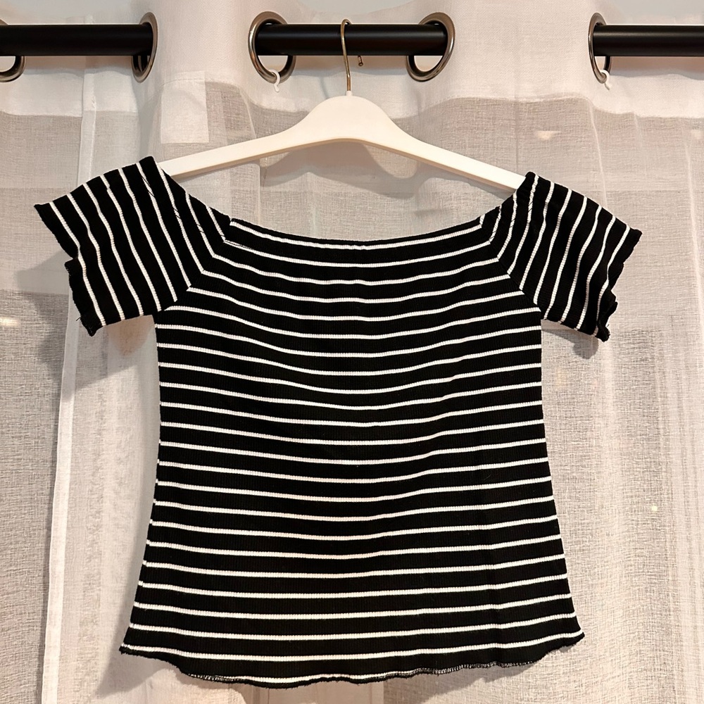 Black and White Striped Off-Shoulder Top